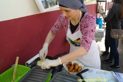 Tam boy resmi görebilmek için tıklayın