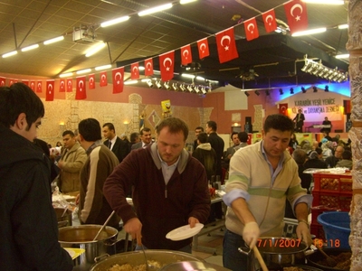 Tam boy resmi görebilmek için tıklayın