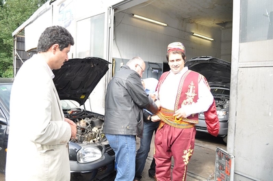 Tam boy resmi görebilmek için tıklayın