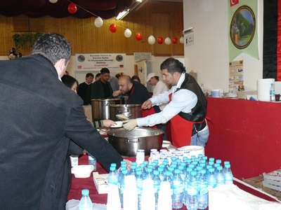 Tam boy resmi görebilmek için tıklayın