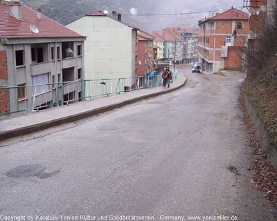 Tam boy resmi görebilmek için tıklayın