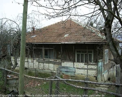 Tam boy resmi görebilmek için tıklayın