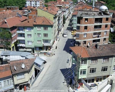 Tam boy resmi görebilmek için tıklayın