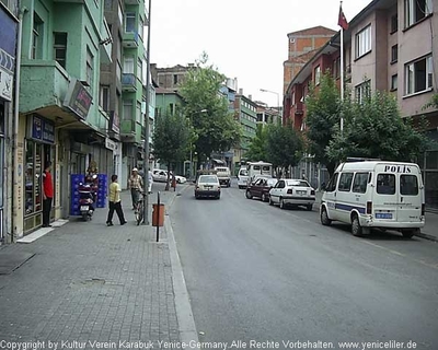 Tam boy resmi görebilmek için tıklayın