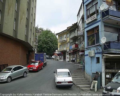 Tam boy resmi görebilmek için tıklayın