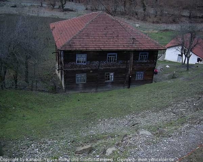 Tam boy resmi görebilmek için tıklayın