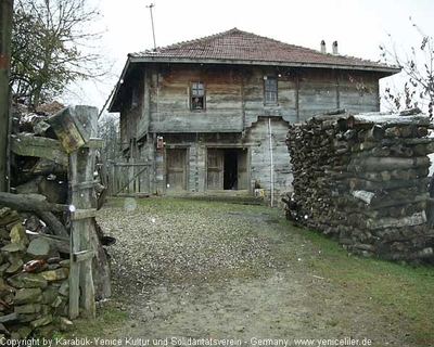 Tam boy resmi görebilmek için tıklayın