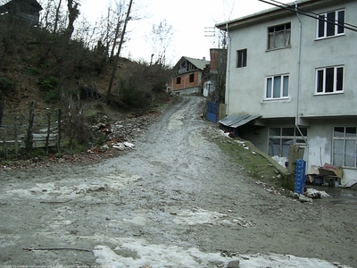 Tam boy resmi görebilmek için tıklayın