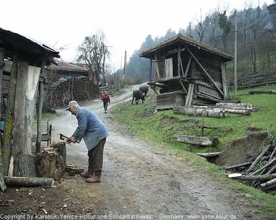 Tam boy resmi görebilmek için tıklayın