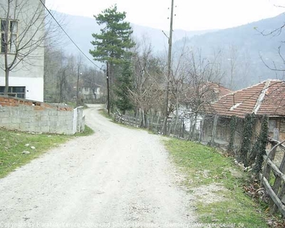 Tam boy resmi görebilmek için tıklayın