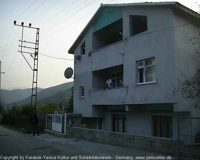 Tam boy resmi görebilmek için tıklayın