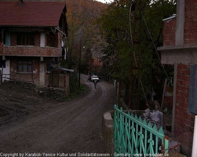 Tam boy resmi görebilmek için tıklayın