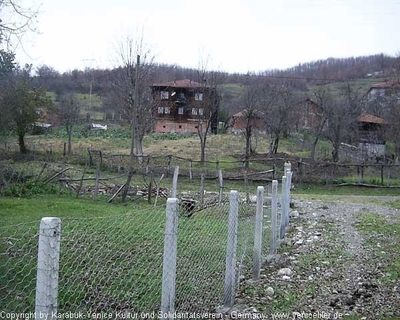 Tam boy resmi görebilmek için tıklayın