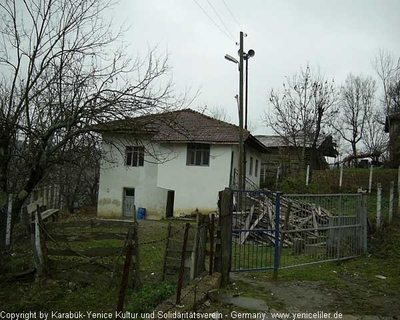 Tam boy resmi görebilmek için tıklayın