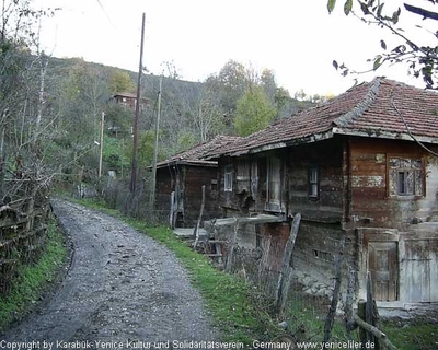 Tam boy resmi görebilmek için tıklayın