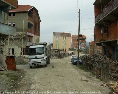 Tam boy resmi görebilmek için tıklayın