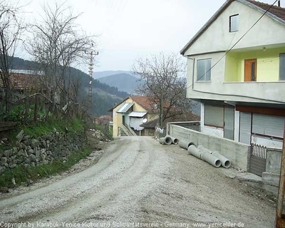 Tam boy resmi görebilmek için tıklayın