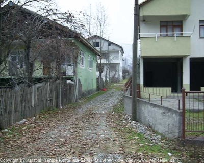 Tam boy resmi görebilmek için tıklayın