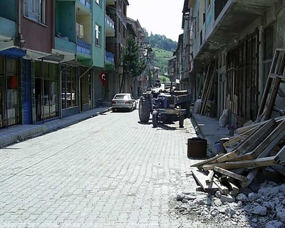 Tam boy resmi görebilmek için tıklayın