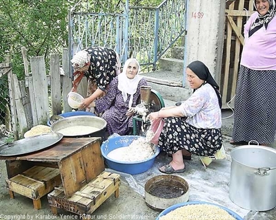 Tam boy resmi görebilmek için tıklayın