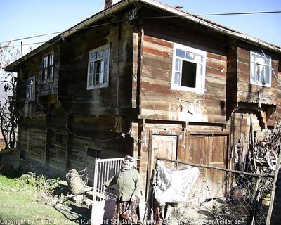 Tam boy resmi görebilmek için tıklayın