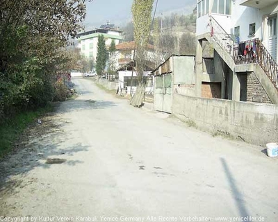 Tam boy resmi görebilmek için tıklayın